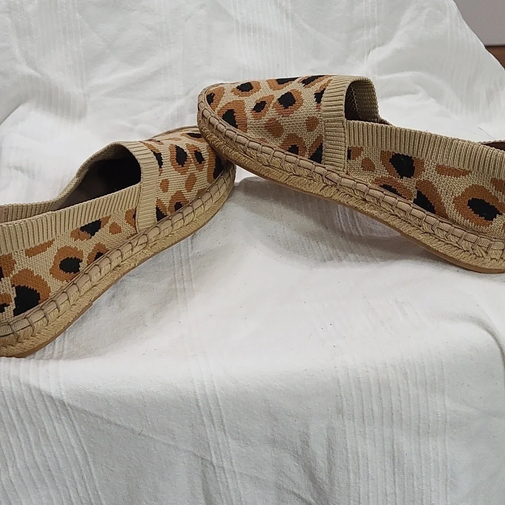 Deltan Womens Espadrille Loafers Shoes‎ Cheetah Design Size 7 EUC